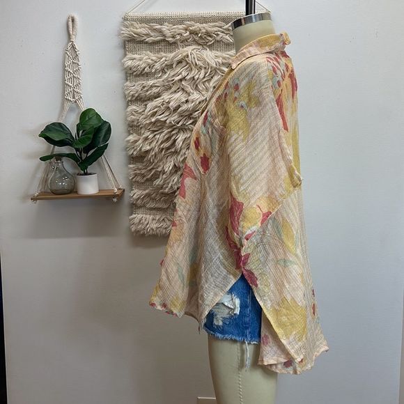 Free People Oversized Bohemian Tropical Lightweight Button Down Shirt Blouse - Picture 5 of 11